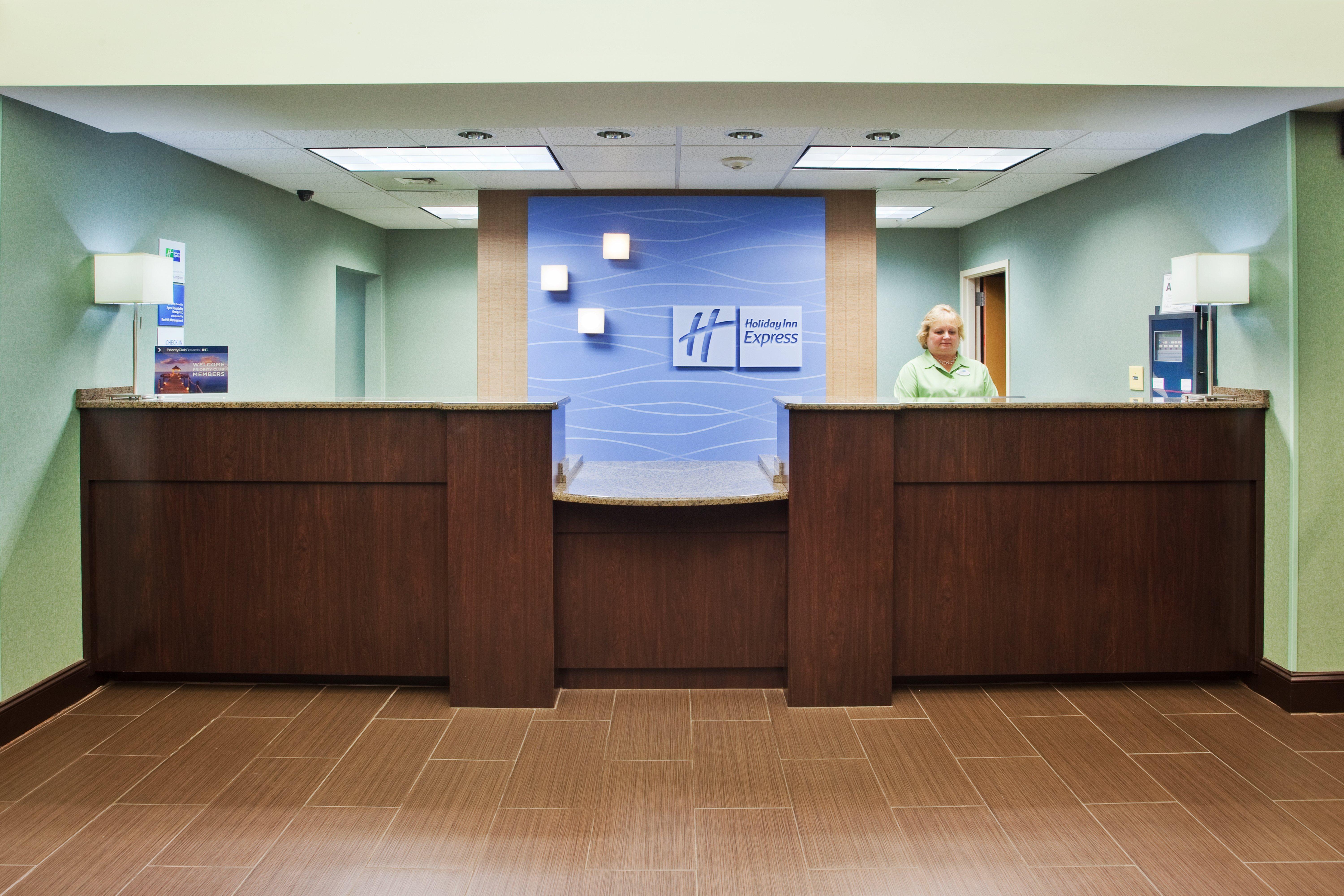 Holiday Inn Express Apex - Raleigh By Ihg Exteriér fotografie